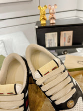 Carregar imagem no visualizador da galeria, Gucci Screnner Black