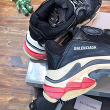 Carregar imagem no visualizador da galeria, BALENCIAGA TRIPLE S