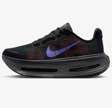Cargar imagen en el visor de la galería, Nike Vomero Premium - Negro/Morado