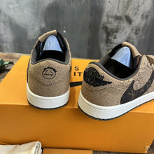 Carregar imagem no visualizador da galeria, Air Jordan X Louis Vuitton