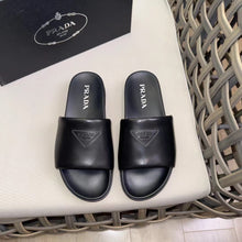 Carregar imagem no visualizador da galeria, Prada Padded Slides Black Nappa Leather