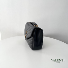 Carregar imagem no visualizador da galeria, Bolsa Yves Saint Laurent Preta