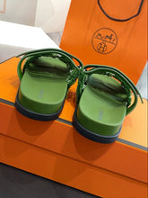 Carregar imagem no visualizador da galeria, Hermes Chypre Sandal Green