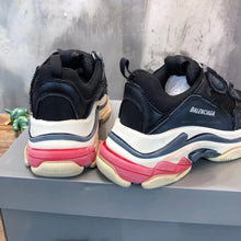 Carregar imagem no visualizador da galeria, BALENCIAGA TRIPLE S