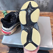 Carregar imagem no visualizador da galeria, BALENCIAGA TRIPLE S
