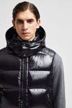 Carregar imagem no visualizador da galeria, Colete Moncler Black Glow