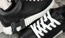 Carregar imagem no visualizador da galeria, Hermes Air Mesh Black