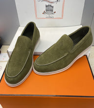 Cargar imagen en el visor de la galería, Mocasín Low OLIVE Herm