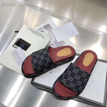 Carregar imagem no visualizador da galeria, Gucci Angelina Platform 55 mm Sandal Black Red Jacquard Denim