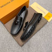 Carregar imagem no visualizador da galeria, Mocassin Louis Vuitton
