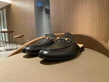 Carregar imagem no visualizador da galeria, Gucci Princetown Slipper Black Leather