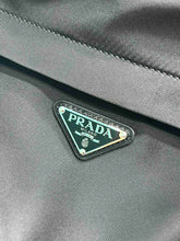 Carregar imagem no visualizador da galeria, Prada Backpack Saffiano Black