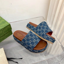 Carregar imagem no visualizador da galeria, Gucci Angelina Platform 55 mm Sandal Jacquard Denim
