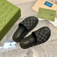 Carregar imagem no visualizador da galeria, Gucci Angelina Platform 55 mm Sandal Black Jacquard Denim