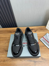 Carregar imagem no visualizador da galeria, Prada Downtown Leather Sneakers Black