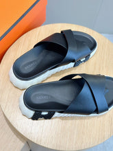 Cargar imagen en el visor de la galería, Hermes Sandalias Infra Black White