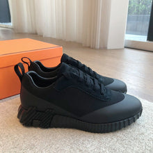 Cargar imagen en el visor de la galería, Hermes Air Mesh Bouncing Negro Ante