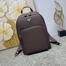 Carregar imagem no visualizador da galeria, Mochila Prada Siena