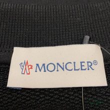 Carregar imagem no visualizador da galeria, Moletom "Logo Patch" Moncler