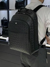 Carregar imagem no visualizador da galeria, Mochila Montblanc Preta Extreme