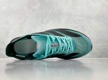 Carregar imagem no visualizador da galeria, Adidas Adizero Adios Pro Evo 1