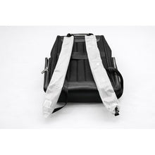 Carregar imagem no visualizador da galeria, Mochila Rimowa Preto