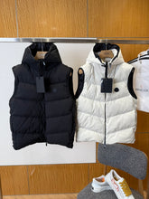 Carregar imagem no visualizador da galeria, Colete Moncler All Black