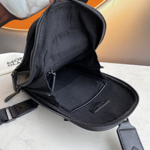 Carregar imagem no visualizador da galeria, Mochila Montblanc