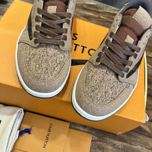 Carregar imagem no visualizador da galeria, Air Jordan X Louis Vuitton