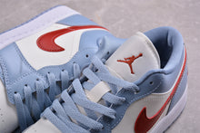 Carregar imagem no visualizador da galeria, Jordan 1 Low Blue Whisper