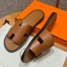 Carregar imagem no visualizador da galeria, Sandália "Izmir" hermes black Marrom