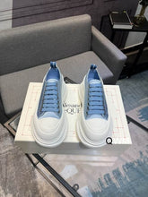 Carregar imagem no visualizador da galeria, Tênis Alexander Mc Low-Top Sneaker Sky Blue