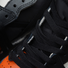 Carregar imagem no visualizador da galeria, Jordan 1 Retro Shattered Backboard 555088-005