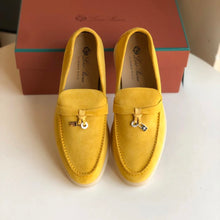 Carregar imagem no visualizador da galeria, Mocassim Loro Piana Summer Cad Yellow Suede