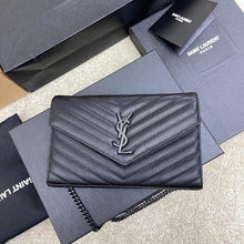 Carregar imagem no visualizador da galeria, Saint Laurent Should Bag all black
