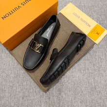 Carregar imagem no visualizador da galeria, Sapato 3 Louis Vuitton
