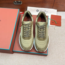 Carregar imagem no visualizador da galeria, Sneaker Loro Piana Light Olive Green
