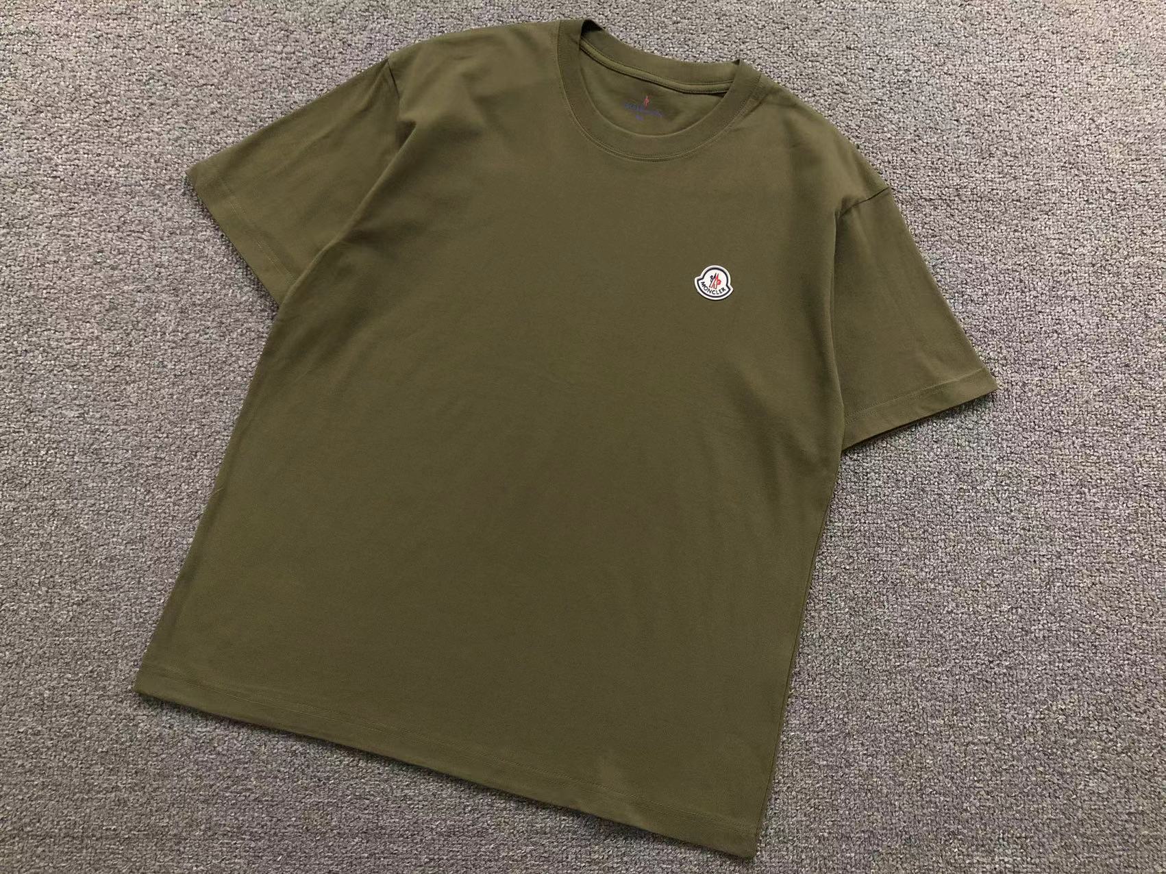 T-Shorts Moncler Light Green