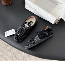 Cargar imagen en el visor de la galería, GOLDEN GOOSE GGDB TRUESTAR BLACK
