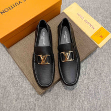 Carregar imagem no visualizador da galeria, Sapato 3 Louis Vuitton
