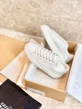 Cargar imagen en el visor de la galería, Golden Goose Ball Star Triple White
