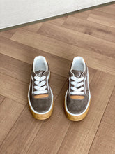 Carregar imagem no visualizador da galeria, Tênis New 3 Louis Vuitton Marrom
