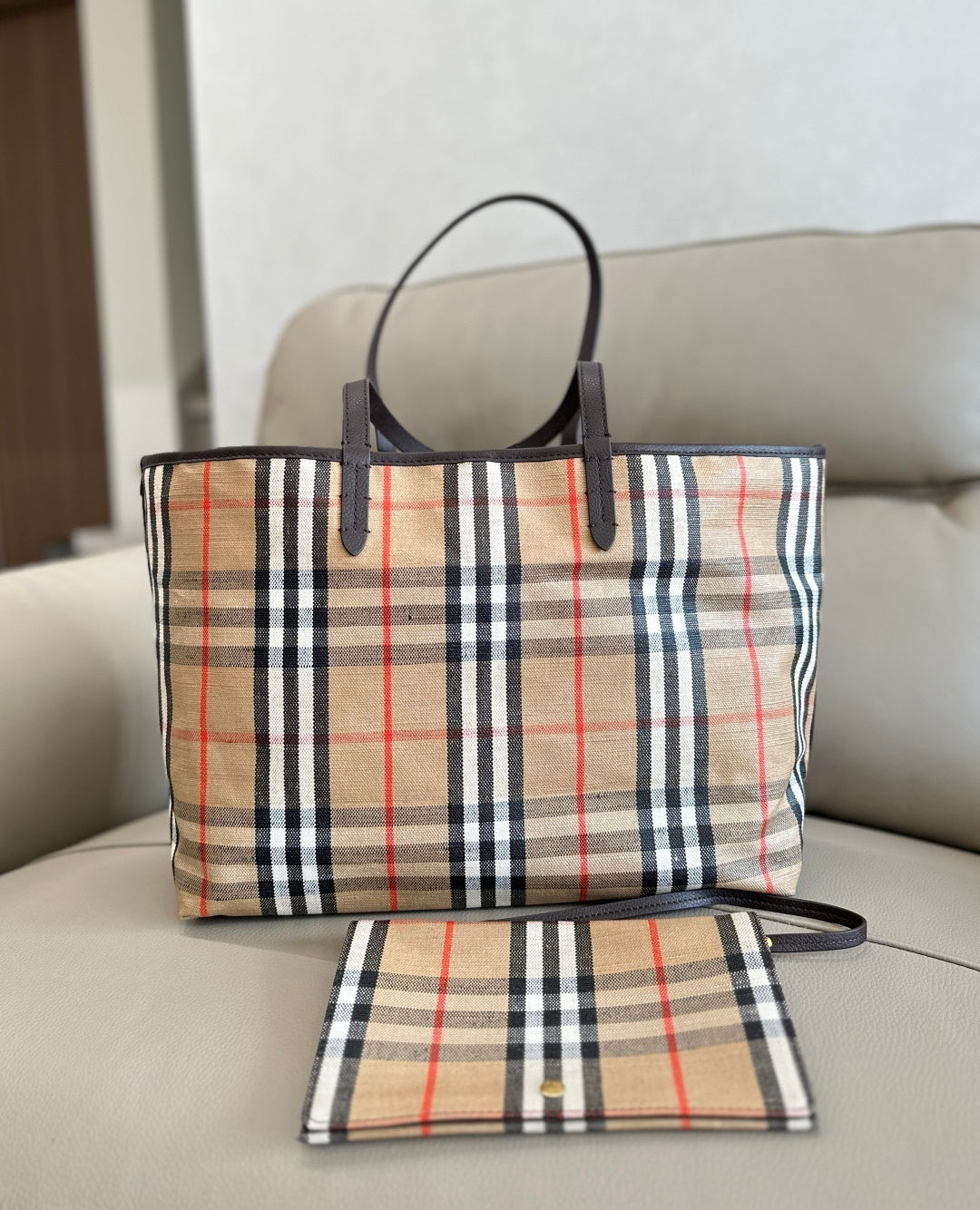 Bolsa Burberry Medium Highlands Tote