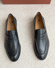 Carregar imagem no visualizador da galeria, Sergio Loafer Loro Piana Calfskin Black
