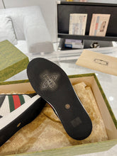 Carregar imagem no visualizador da galeria, Gucci Screnner Black
