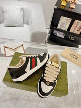 Carregar imagem no visualizador da galeria, Gucci Screnner Black
