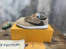 Carregar imagem no visualizador da galeria, Air Jordan X Louis Vuitton
