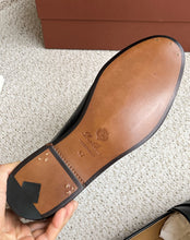 Carregar imagem no visualizador da galeria, Sergio Loafer Loro Piana Calfskin Black

