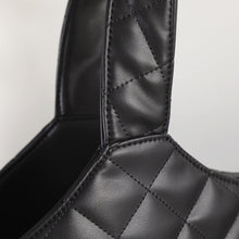 Carregar imagem no visualizador da galeria, Bolsa ICARE Yves Saint Laurent 58cm
