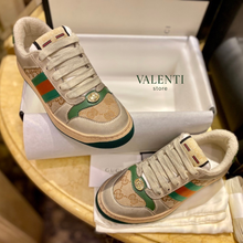 Carregar imagem no visualizador da galeria, Gucci Screener Retrô
